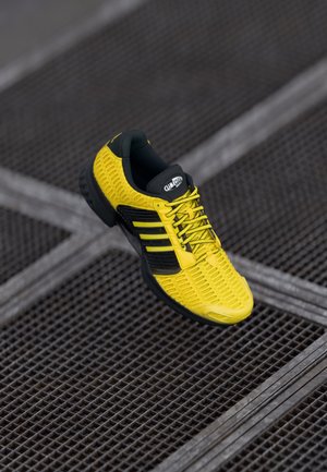 adidas Originals
CLIMACOOL 1 UNISEX - Baskets basses - yellow/core black