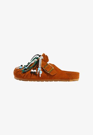Scarosso
GEO DESERT - Mules - tan suede