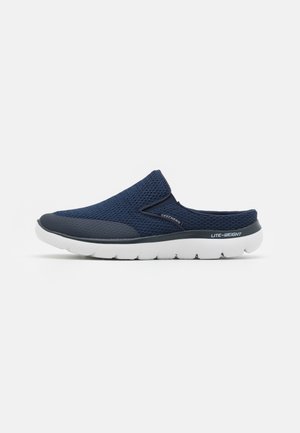 Skechers Sport
SUMMITS - Sabots - navy