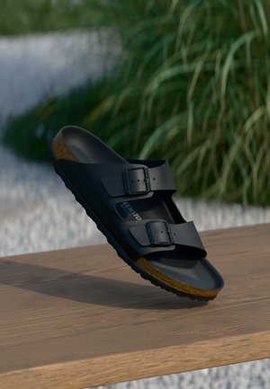 Birkenstock
ARIZONA NARROW UNISEX - Sandales - triples black