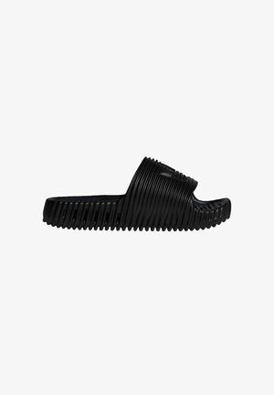 adidas Originals
Sandales de bain - core black core black carbon