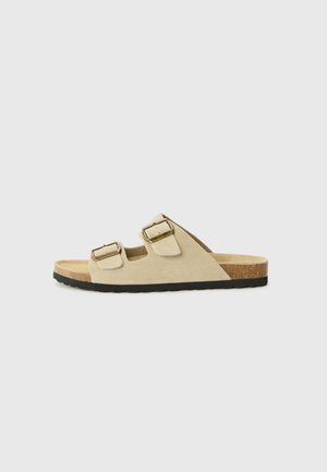 Pier One
UNISEX - Sandales - beige
