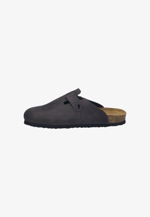 Josef Seibel
JOSEF 04 - Mules - titan