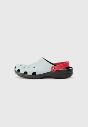 Crocs
CLASSIC UNISEX - Chaussons - mirage