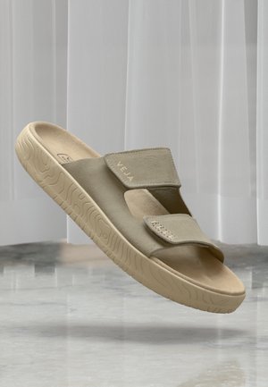 Veja
ETNA - Chaussons - taupe