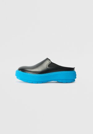 Sunnei
CEMENTO UNISEX - Mules - black