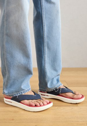 Crocs
INMOTION - Sandales tongs - navy