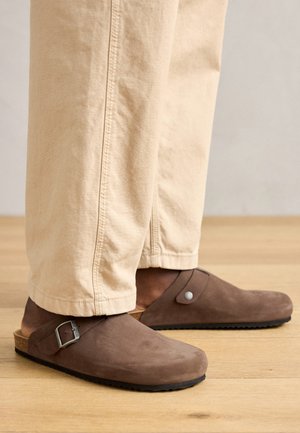 Geox
GHITA - Mules - coffee
