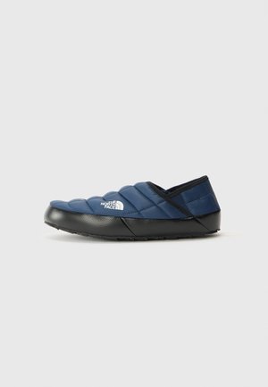 The North Face
THERMOBALL TRACTION MULE V - Mules - summit navy/white