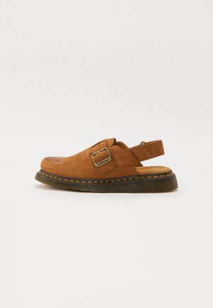 Dr. Martens
JORGE II UNISEX - Mules - desert brown