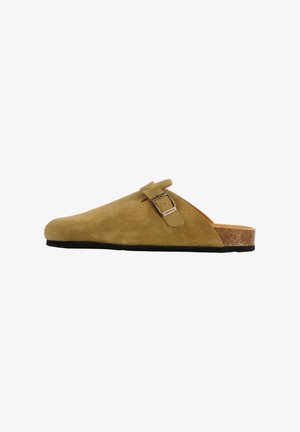 Natural World
PLATE WORLD - Mules - kaki