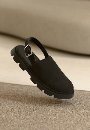 YOURTURN
Sandales - black